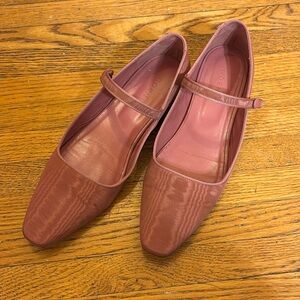 Doen Mary Jane flats